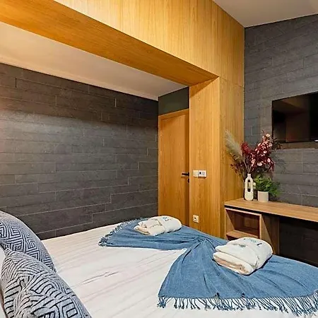 فندق 103 View Park ساباريفا بانيا
